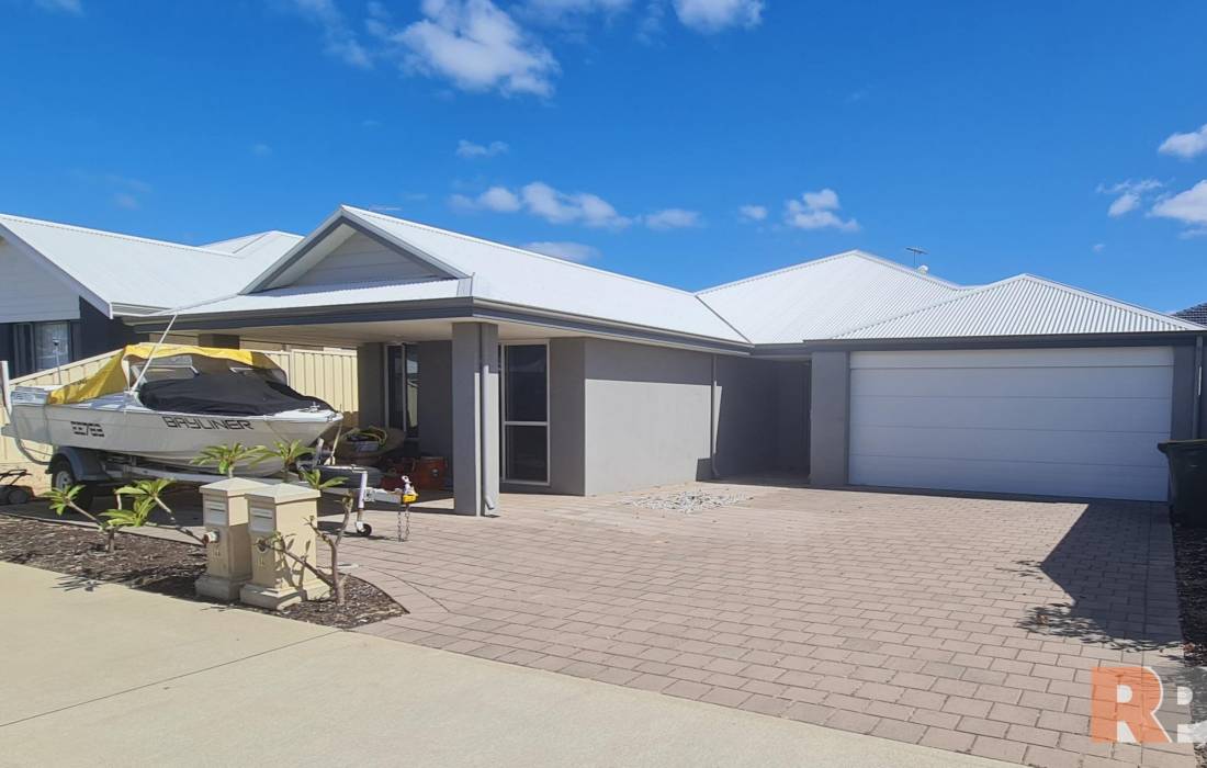 14 Balclutha Crescent, MADORA BAY, WA 6210 AUS