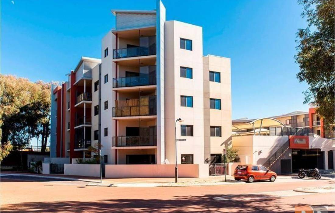 44/2 Molloy Promenade, Joondalup, WA 6027