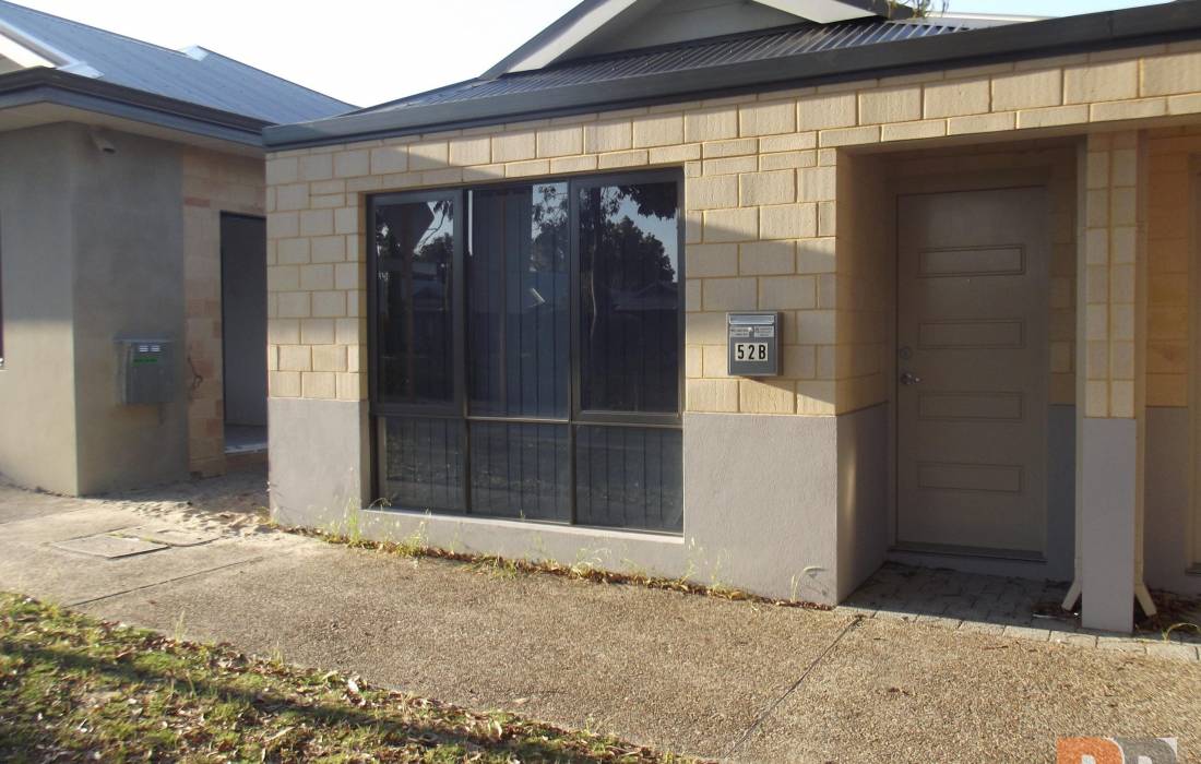 52B Coolamon Boulevard, ELLENBROOK, WA 6069 AUS