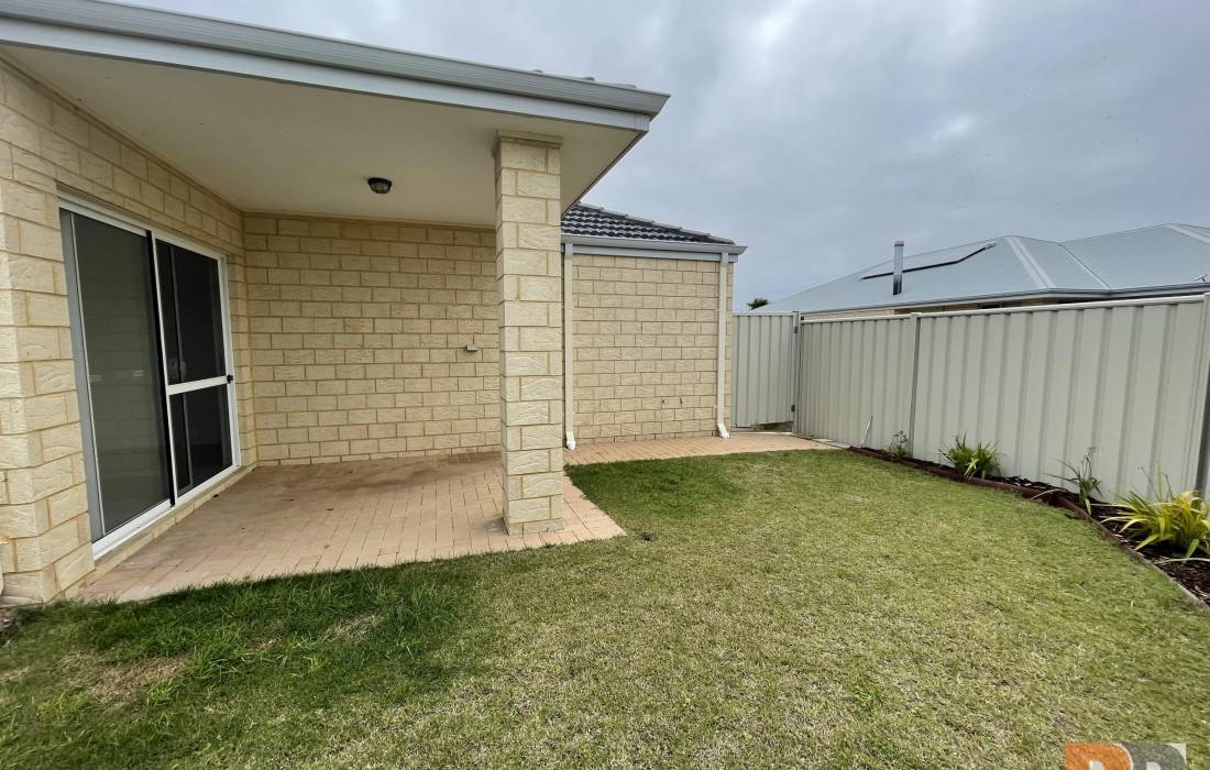 16 Parktree Avenue, YANCHEP, WA 6035 AUS