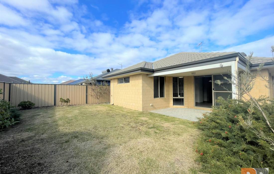 6 Canunda Way, YANCHEP, WA 6035