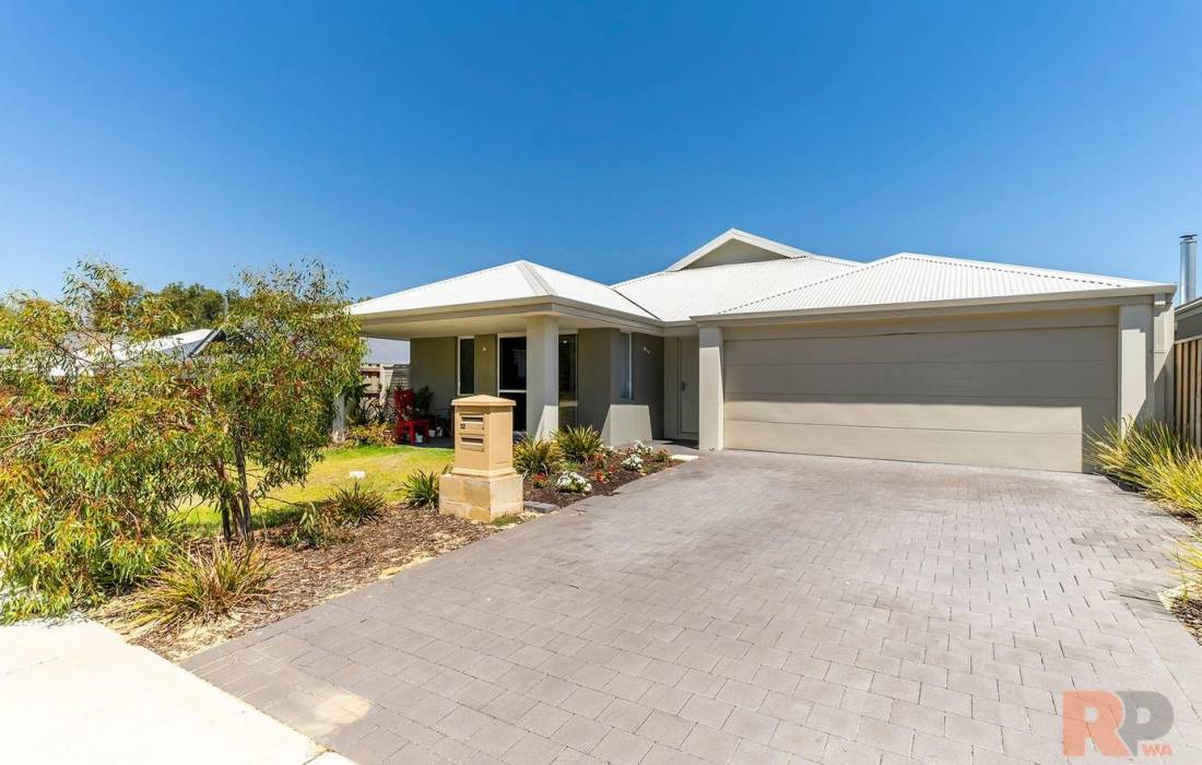 32A Janselling Avenue, ELLENBROOK, WA 6069 AUS