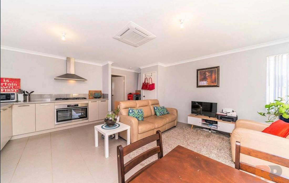 32A Janselling Avenue, ELLENBROOK, WA 6069 AUS